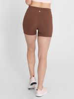 Short-Para-Mujer--Enia-Marron-Bsoul