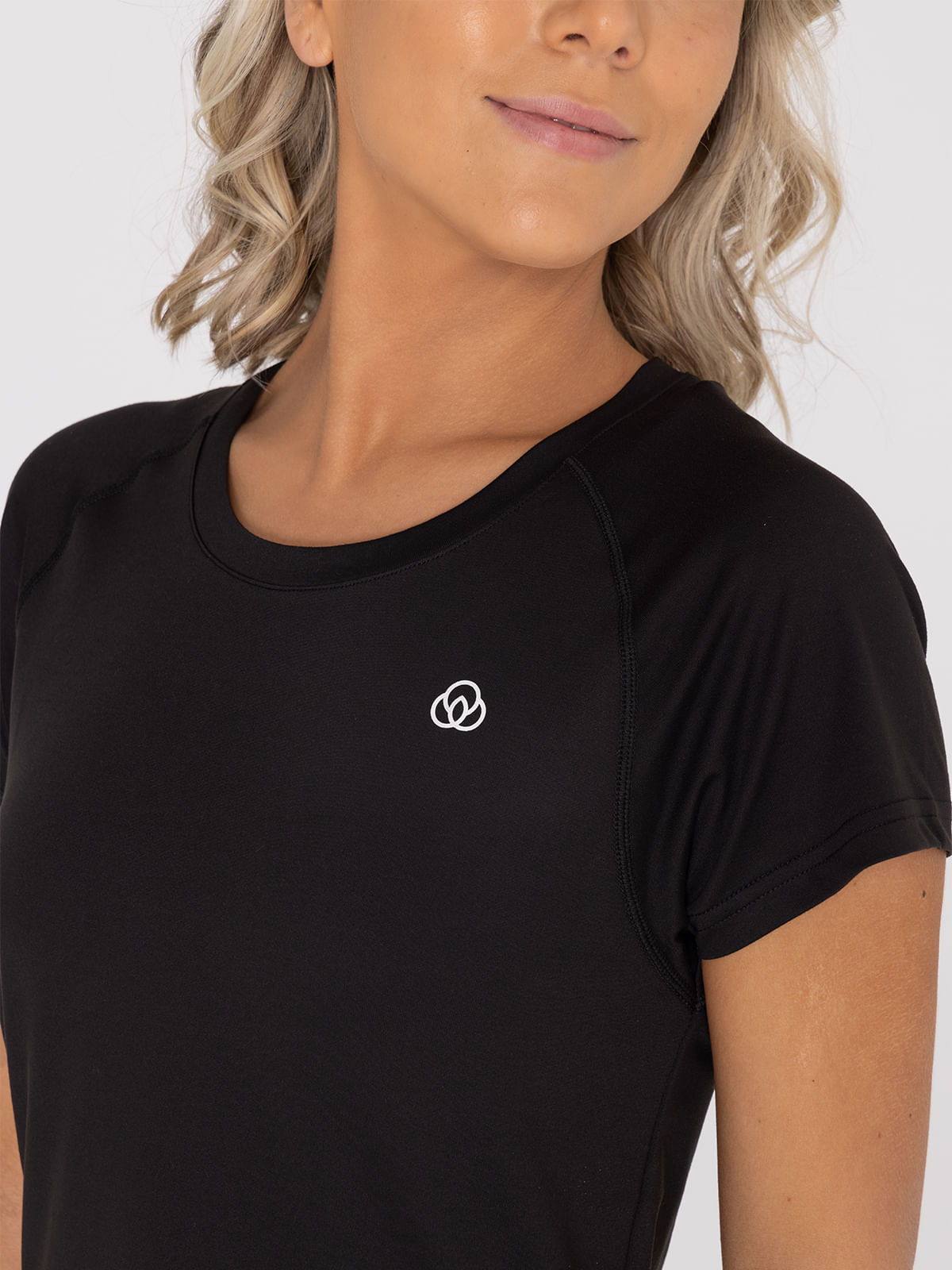 Polo-Manga-Corta-Para-Mujer--T-Shirt-Round-Neck-Negro-Bsoul