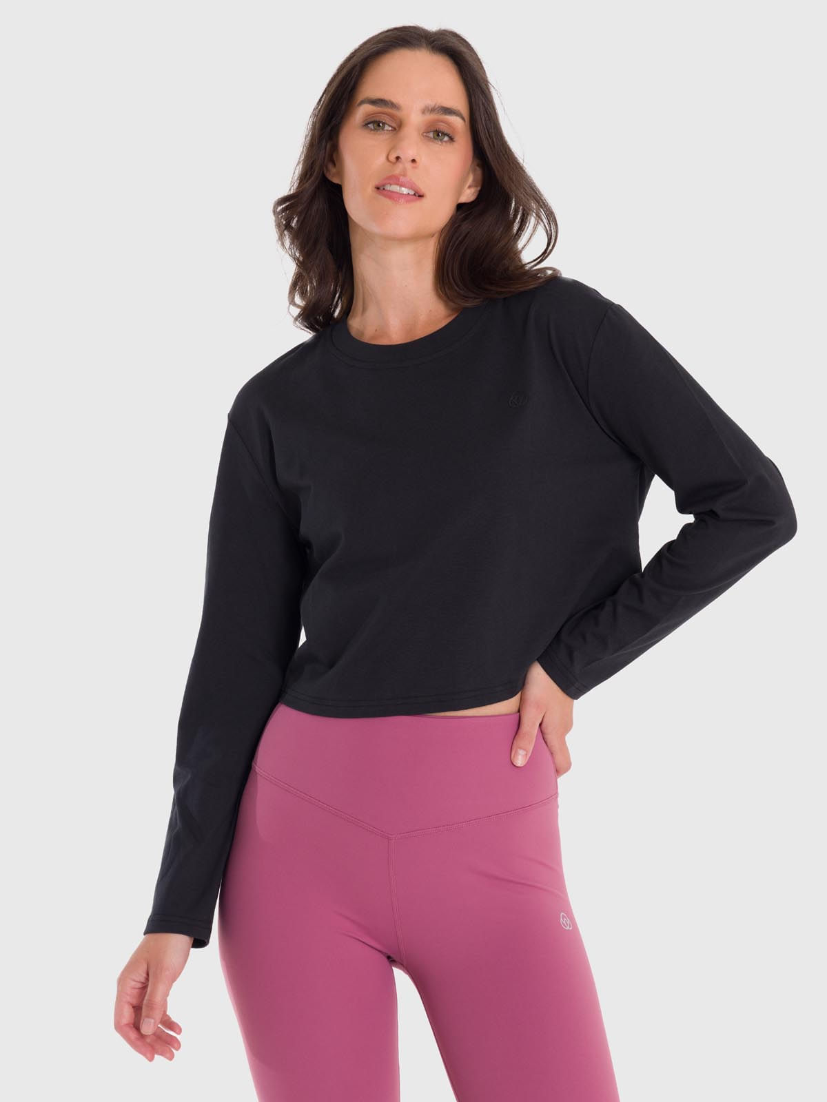 Polo-Manga-Larga-Para-Mujer-Cotton-Negro-Bsoul