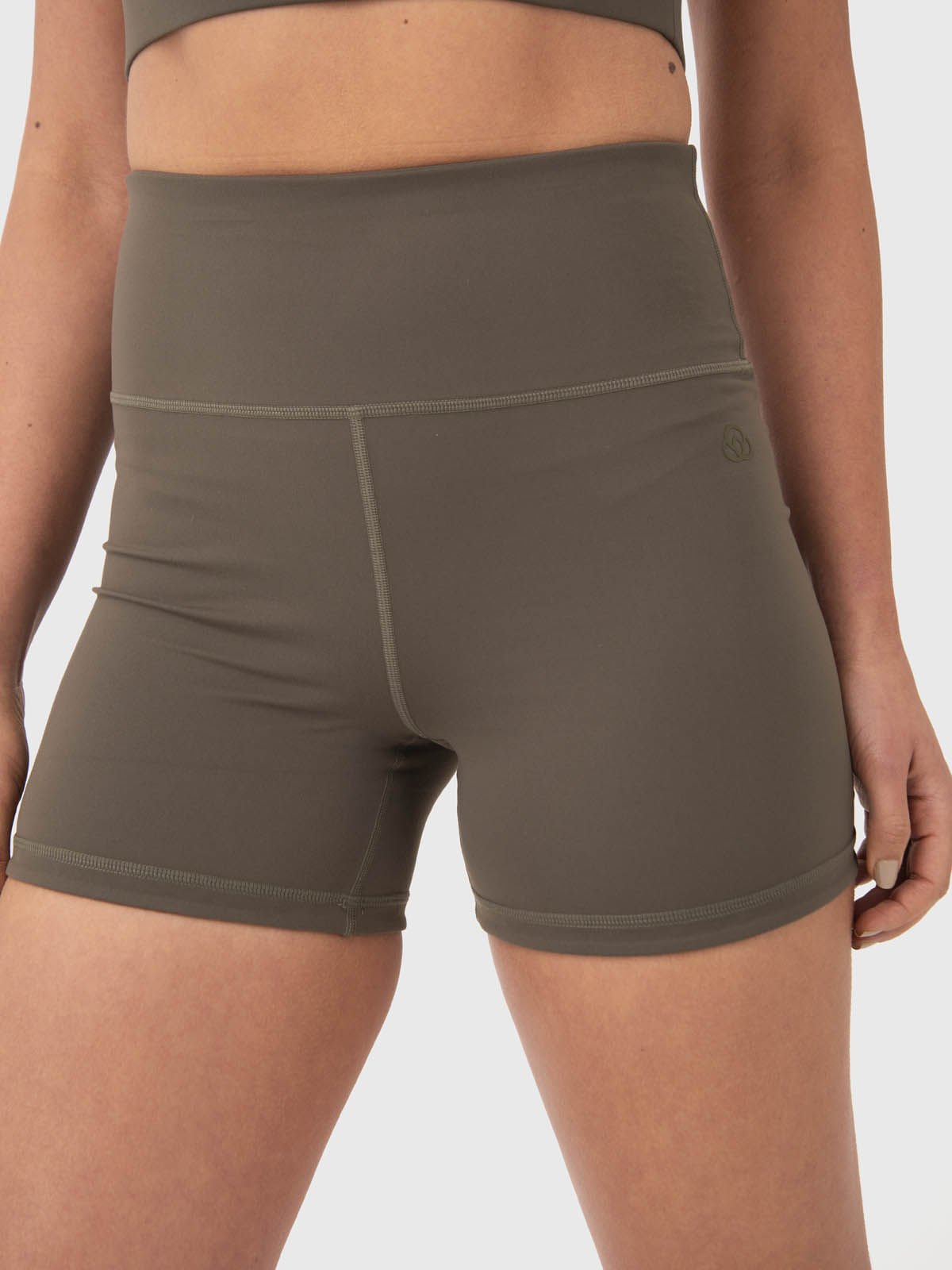 Short-Para-Mujer-Flo-Verde-Bsoul