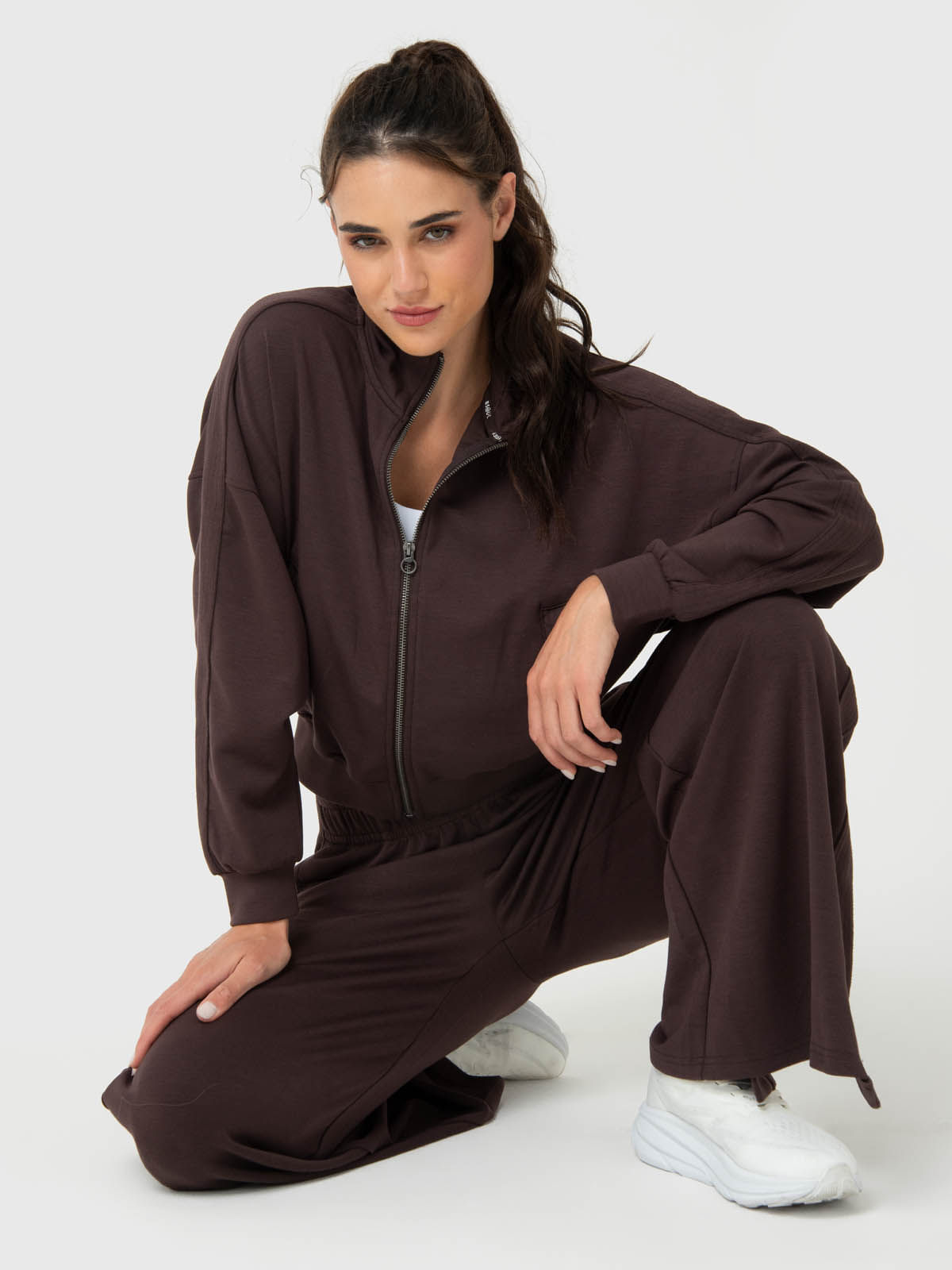 Polera-Para-Mujer-Modal-Full-Zip-Aloe-Marron-Bsoul