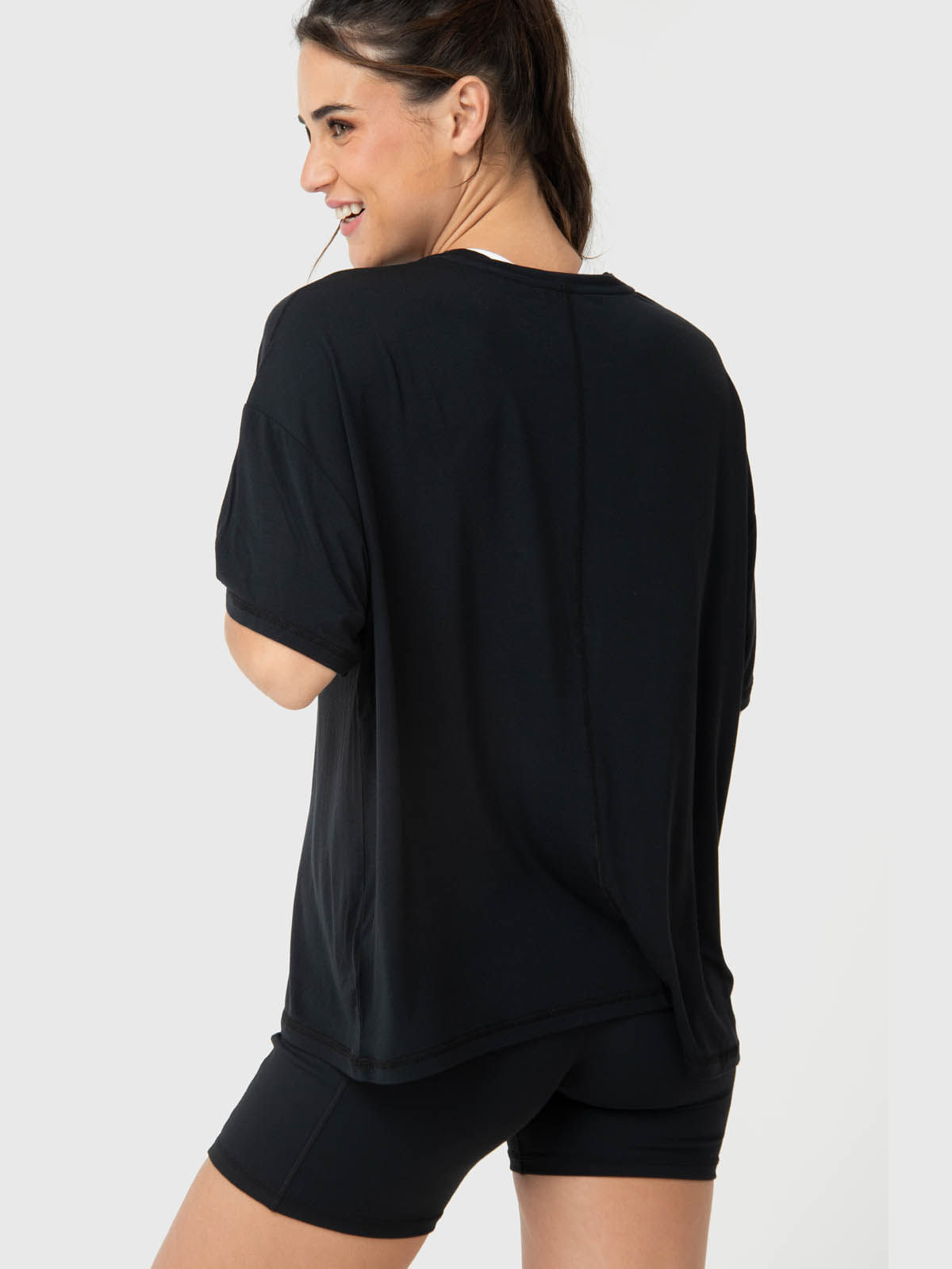 Polo-Manga-Corta-Para-Mujer-T-Shirt-Anto-Aloe-Negro-Bsoul