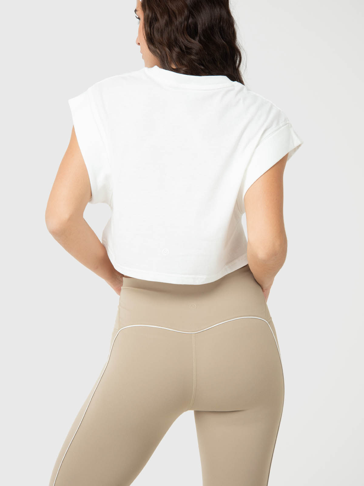 Polo-Sin-Manga-Para-Mujer-Clarissa-Blanco-Bsoul