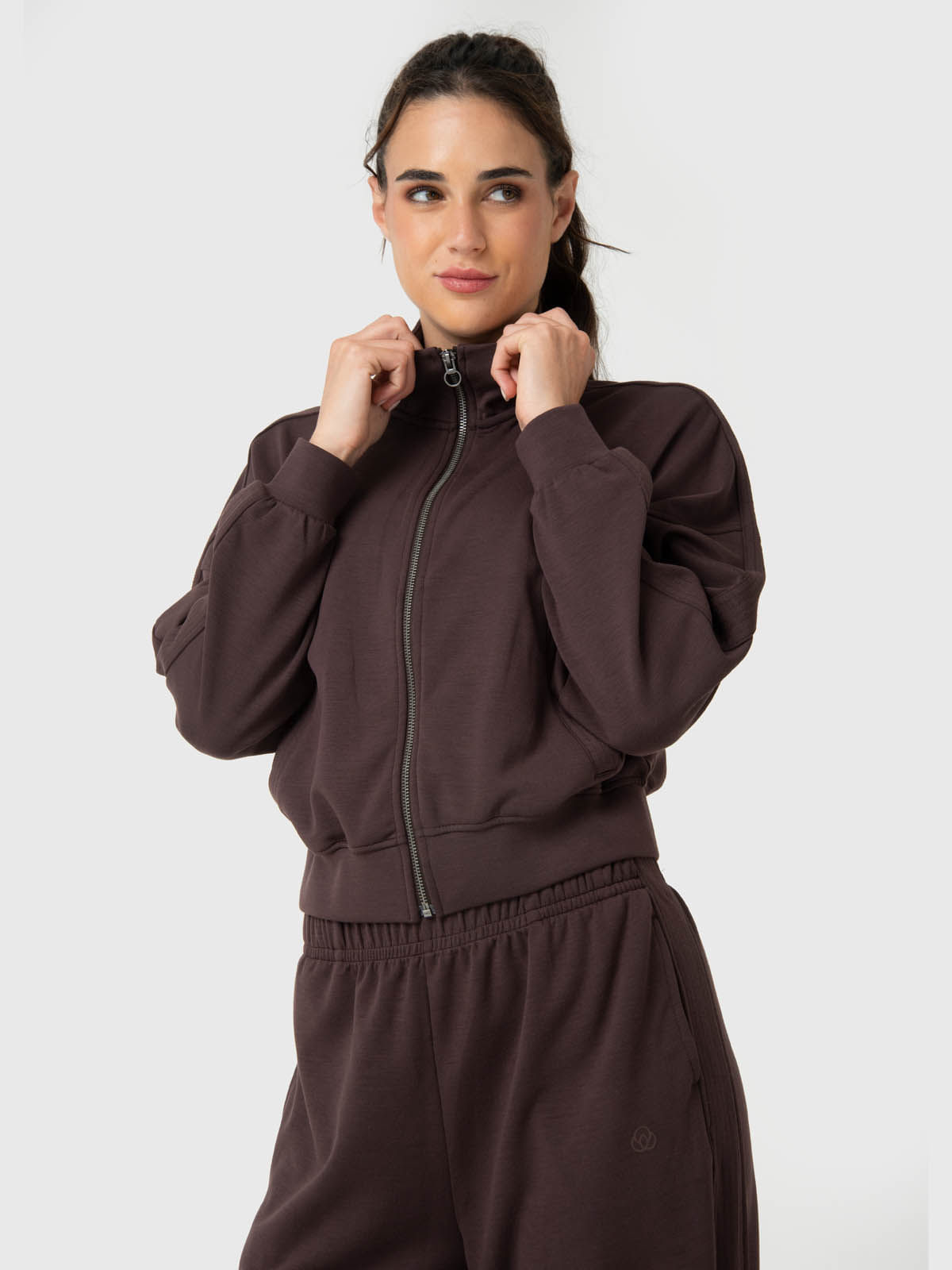 Polera-Para-Mujer-Modal-Full-Zip-Aloe-Marron-Bsoul
