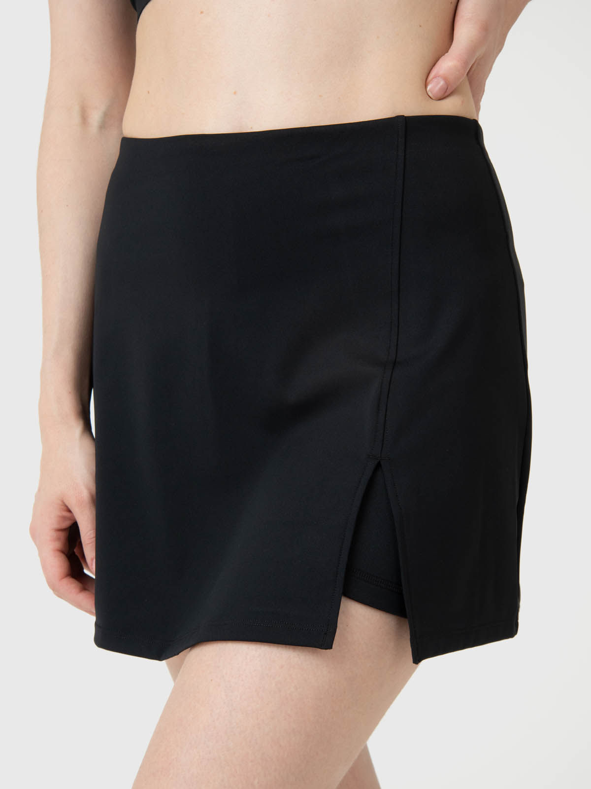 Falda-Para-Mujer-Isabel-Negro-Bsoul