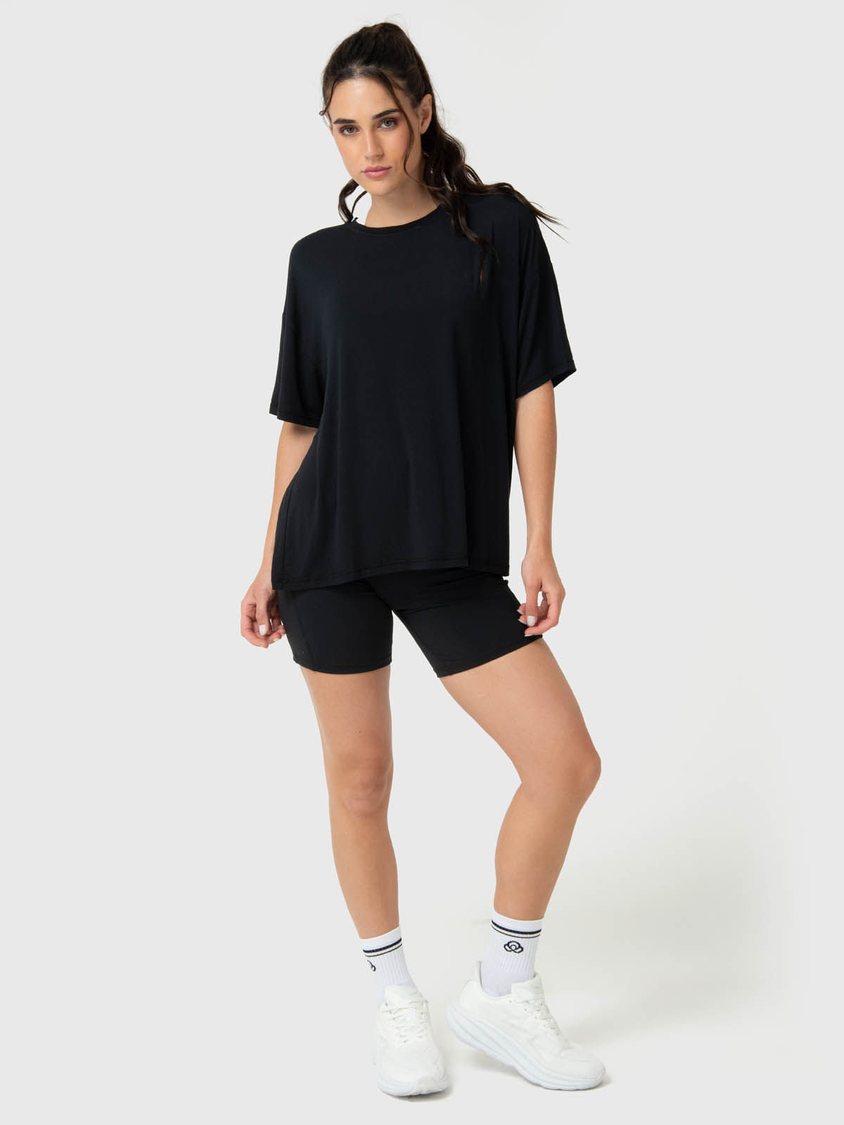 Polo-Manga-Corta-Para-Mujer-T-Shirt-Anto-Aloe-Negro-Bsoul